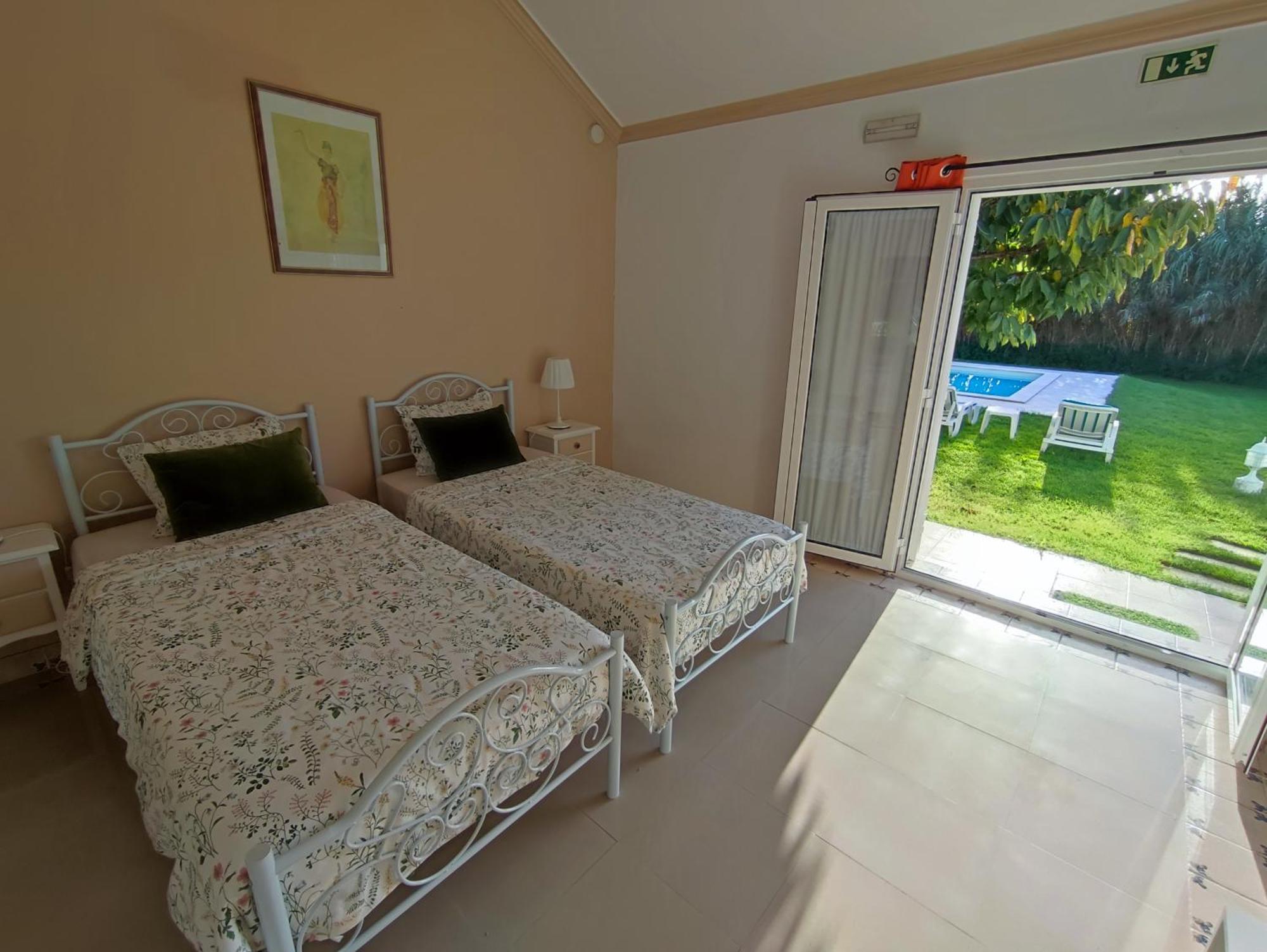 Quinta Camargue Bed and Breakfast Cela Velha Exteriör bild